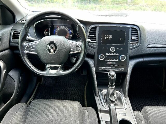 Серый Рено Меган, объемом двигателя 1.5 л и пробегом 202 тыс. км за 11899 $, фото 11 на Automoto.ua