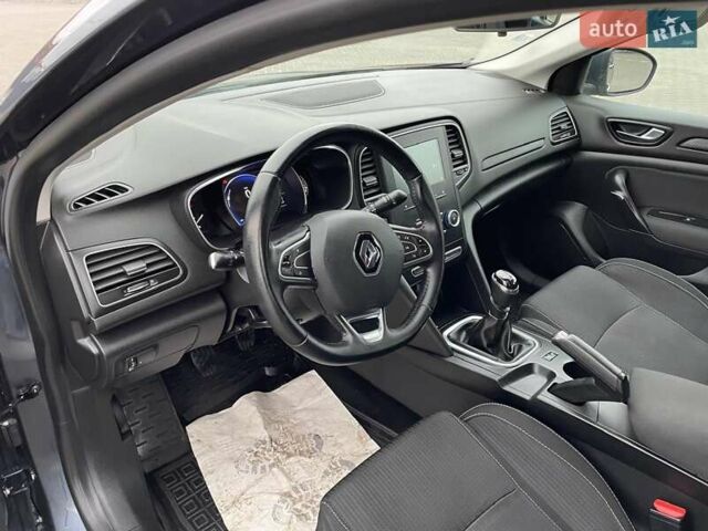 Сірий Рено Меган, об'ємом двигуна 1.5 л та пробігом 255 тис. км за 12500 $, фото 22 на Automoto.ua