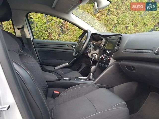 Серый Рено Меган, объемом двигателя 1.5 л и пробегом 180 тыс. км за 14200 $, фото 14 на Automoto.ua