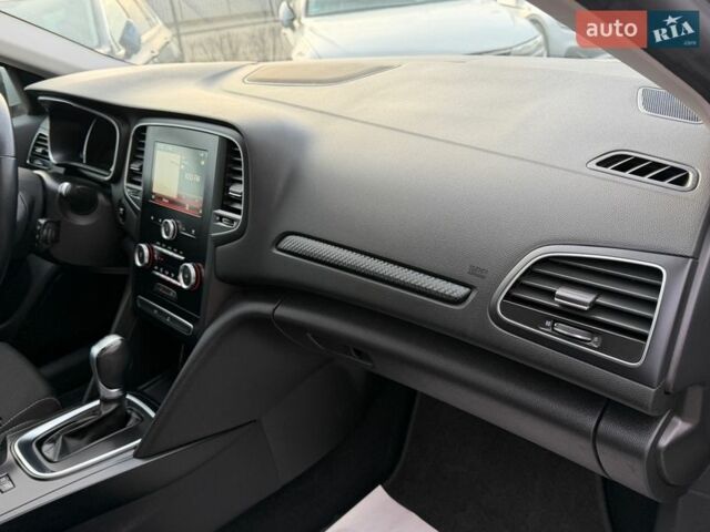 Сірий Рено Меган, об'ємом двигуна 1.5 л та пробігом 179 тис. км за 13900 $, фото 54 на Automoto.ua