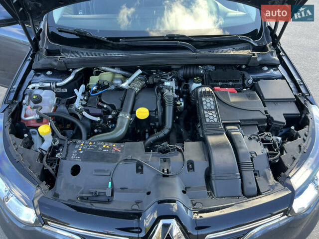 Сірий Рено Меган, об'ємом двигуна 1.46 л та пробігом 228 тис. км за 10700 $, фото 19 на Automoto.ua