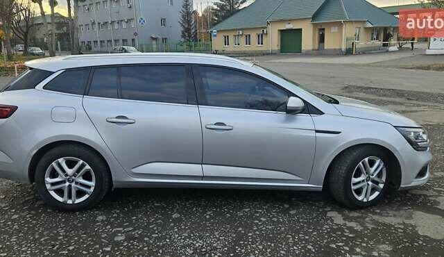 Серый Рено Меган, объемом двигателя 1.5 л и пробегом 290 тыс. км за 11700 $, фото 6 на Automoto.ua