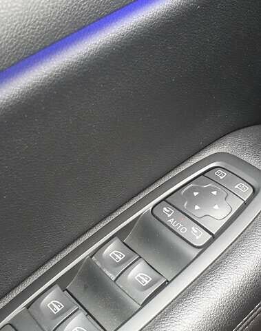 Рено Меган 2017 у Запоріжжя на Automoto.ua Сірий Рено Меган, об'ємом двигуна 1.46 л та пробігом 165 тис. км за 14500 $, фото 10 на Automoto.ua