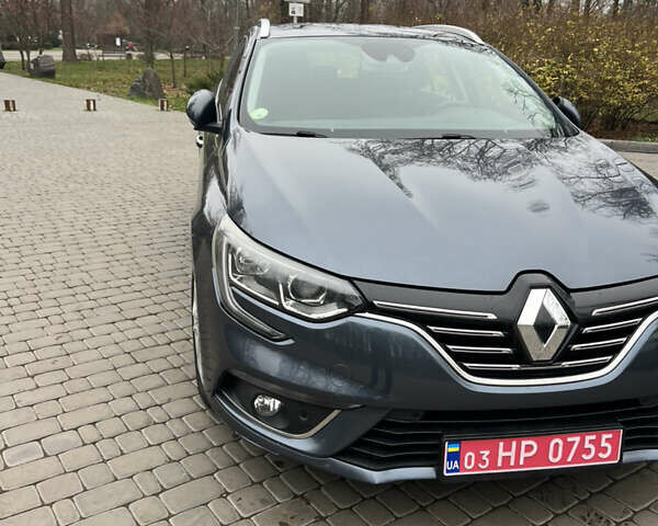 Серый Рено Меган, объемом двигателя 0 л и пробегом 174 тыс. км за 15100 $, фото 10 на Automoto.ua