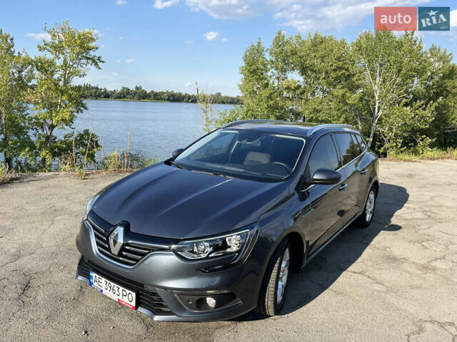Сірий Рено Меган, об'ємом двигуна 1.46 л та пробігом 177 тис. км за 14900 $, фото 5 на Automoto.ua