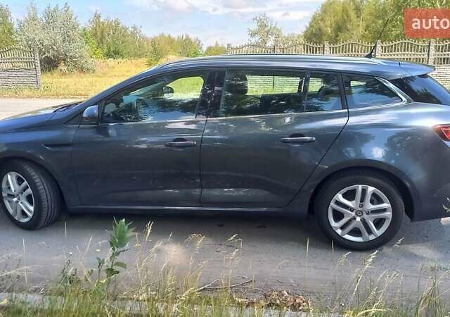 Рено Меган 2018 в Днепре (Днепропетровске) на Automoto.ua Серый Рено Меган, объемом двигателя 1.5 л и пробегом 176 тыс. км за 14300 $, фото 16 на Automoto.ua
