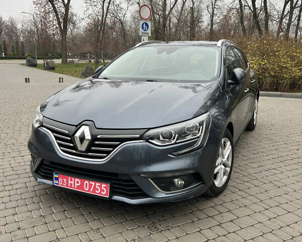 Серый Рено Меган, объемом двигателя 0 л и пробегом 174 тыс. км за 15100 $, фото 18 на Automoto.ua