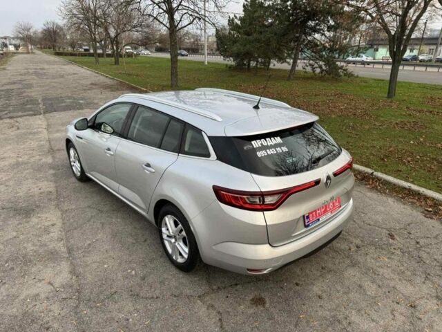 Серый Рено Меган, объемом двигателя 1.5 л и пробегом 165 тыс. км за 13800 $, фото 8 на Automoto.ua