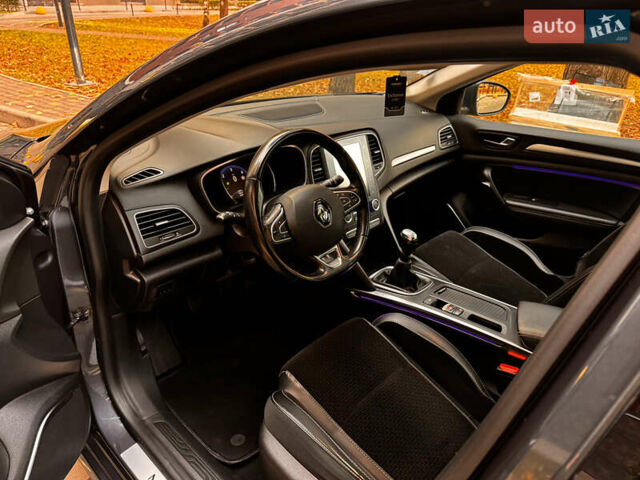 Серый Рено Меган, объемом двигателя 1.5 л и пробегом 183 тыс. км за 14200 $, фото 34 на Automoto.ua