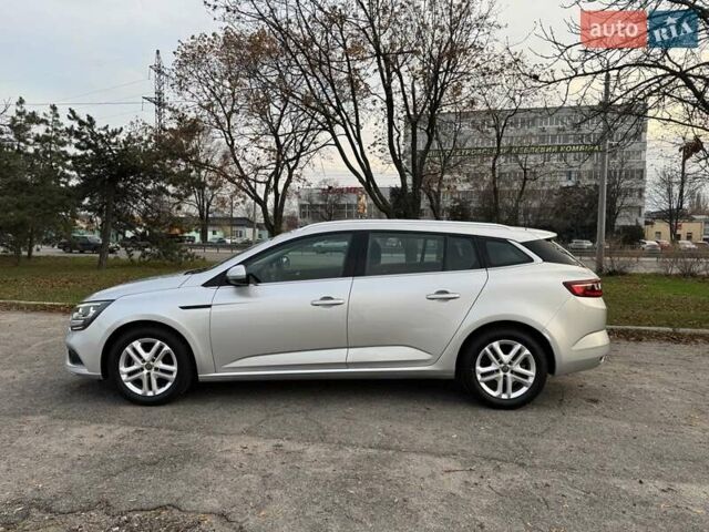 Серый Рено Меган, объемом двигателя 1.5 л и пробегом 165 тыс. км за 13900 $, фото 7 на Automoto.ua