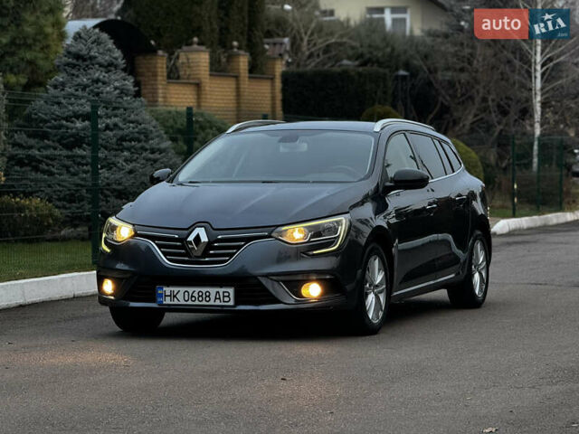 Серый Рено Меган, объемом двигателя 1.5 л и пробегом 240 тыс. км за 12500 $, фото 5 на Automoto.ua