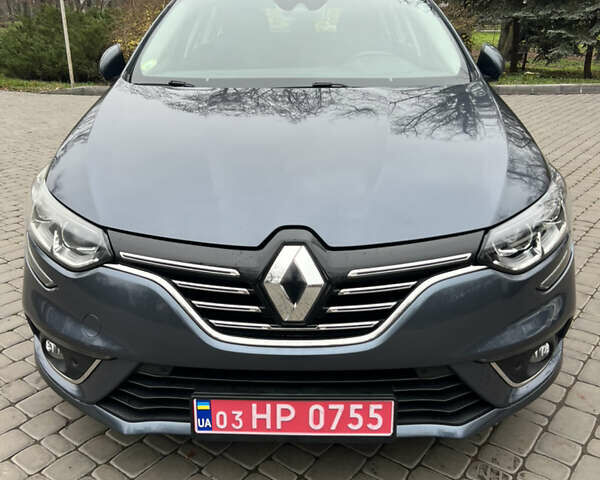 Серый Рено Меган, объемом двигателя 0 л и пробегом 174 тыс. км за 15100 $, фото 11 на Automoto.ua