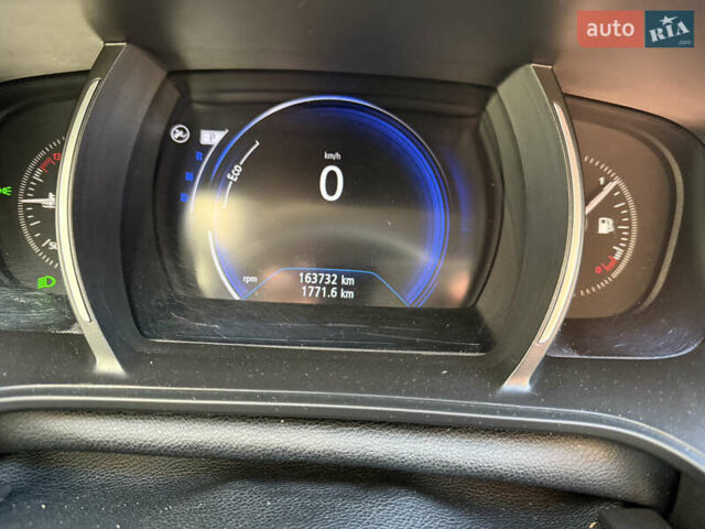 Серый Рено Меган, объемом двигателя 1.46 л и пробегом 163 тыс. км за 13500 $, фото 1 на Automoto.ua