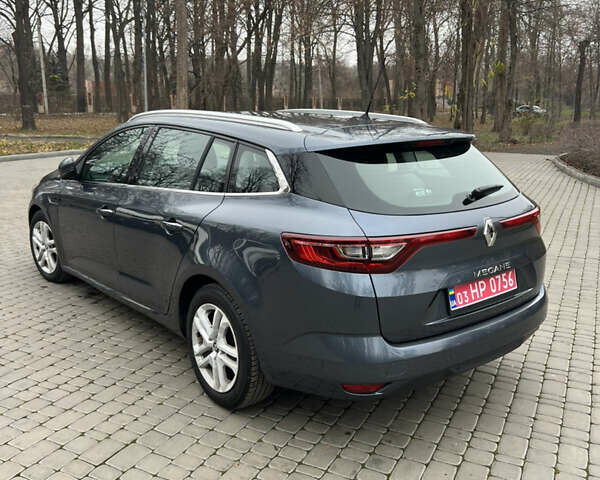 Серый Рено Меган, объемом двигателя 0 л и пробегом 174 тыс. км за 15100 $, фото 21 на Automoto.ua