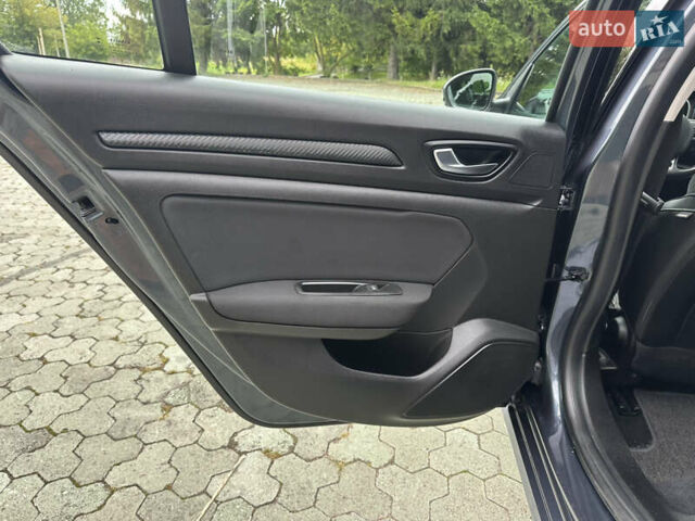 Серый Рено Меган, объемом двигателя 1.5 л и пробегом 230 тыс. км за 13300 $, фото 48 на Automoto.ua