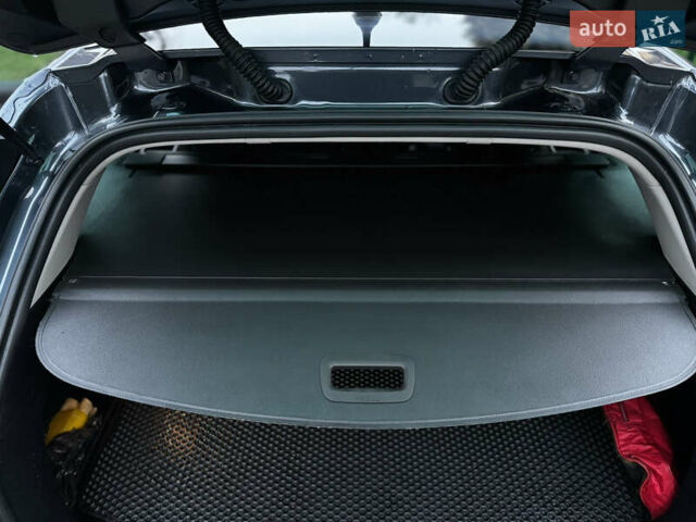 Серый Рено Меган, объемом двигателя 1.5 л и пробегом 240 тыс. км за 12500 $, фото 40 на Automoto.ua