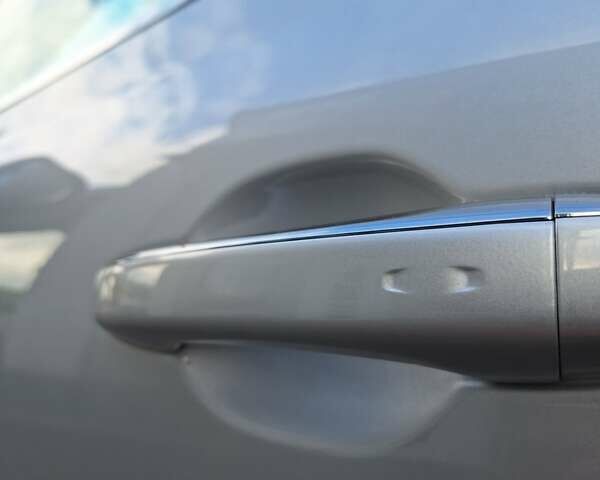 Серый Рено Меган, объемом двигателя 1.3 л и пробегом 188 тыс. км за 11990 $, фото 7 на Automoto.ua