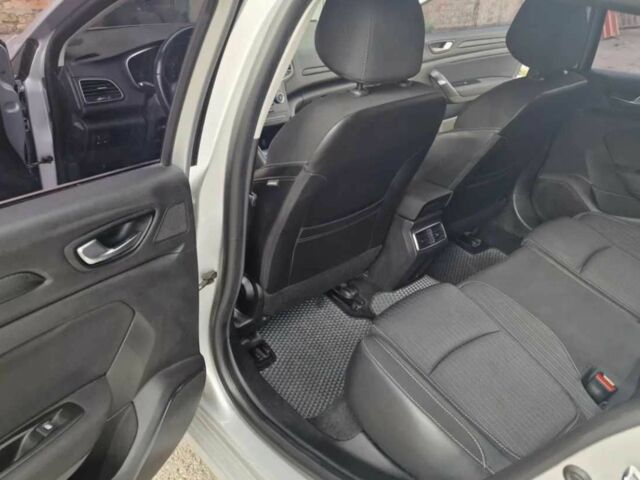 Серый Рено Меган, объемом двигателя 1.5 л и пробегом 248 тыс. км за 11499 $, фото 15 на Automoto.ua