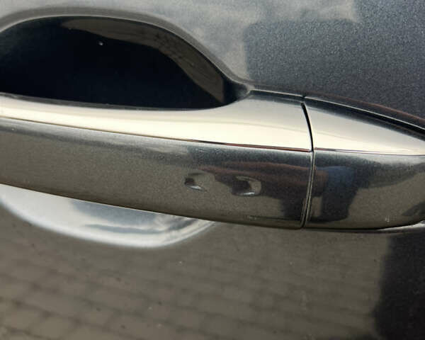 Серый Рено Меган, объемом двигателя 0 л и пробегом 174 тыс. км за 15100 $, фото 42 на Automoto.ua