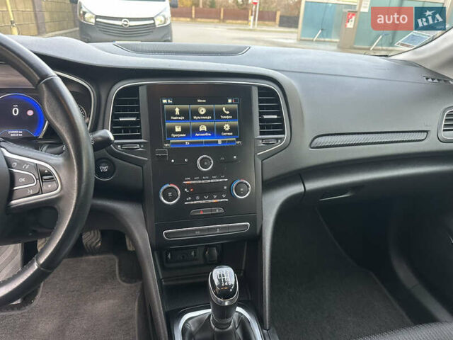 Сірий Рено Меган, об'ємом двигуна 1.5 л та пробігом 230 тис. км за 13300 $, фото 35 на Automoto.ua