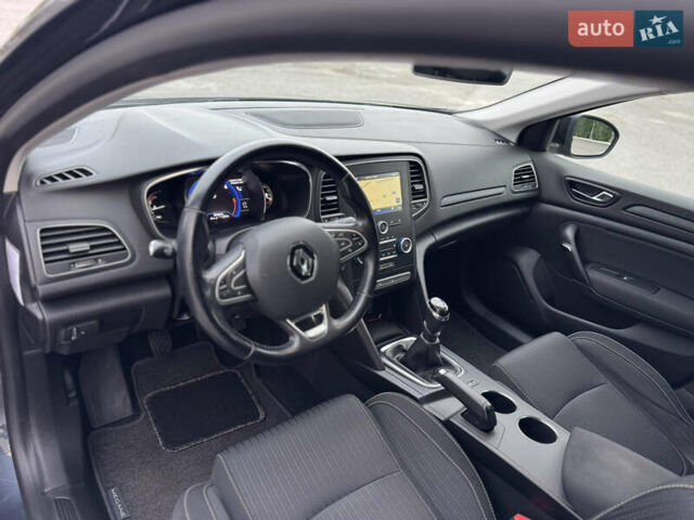 Серый Рено Меган, объемом двигателя 1.5 л и пробегом 178 тыс. км за 13900 $, фото 79 на Automoto.ua