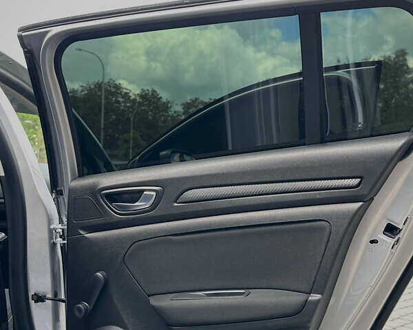 Сірий Рено Меган, об'ємом двигуна 1.46 л та пробігом 209 тис. км за 10850 $, фото 14 на Automoto.ua