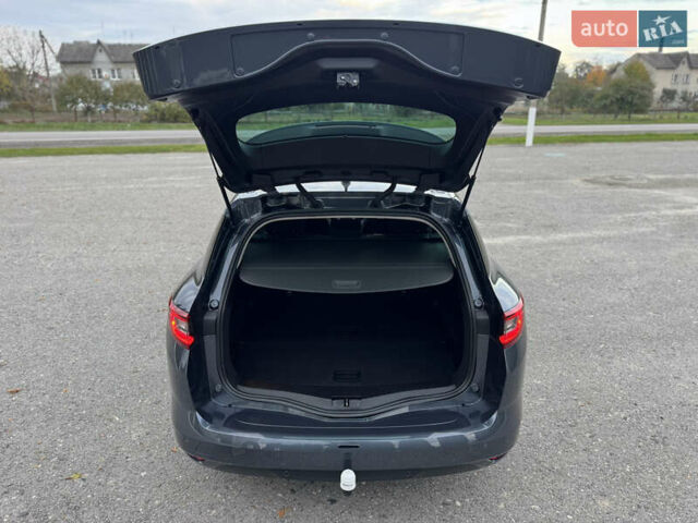 Серый Рено Меган, объемом двигателя 1.5 л и пробегом 178 тыс. км за 13900 $, фото 119 на Automoto.ua