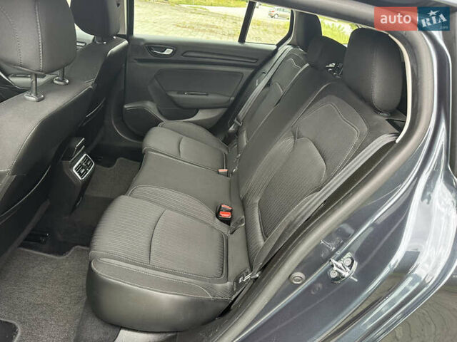 Серый Рено Меган, объемом двигателя 1.5 л и пробегом 230 тыс. км за 13300 $, фото 49 на Automoto.ua