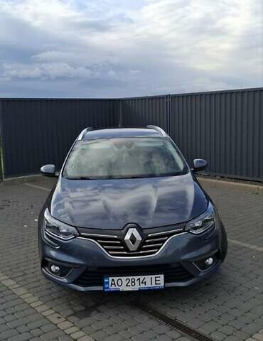 Рено Меган 2018 в Мукачеве на Automoto.ua Серый Рено Меган, объемом двигателя 1.6 л и пробегом 243 тыс. км за 15200 $, фото 12 на Automoto.ua