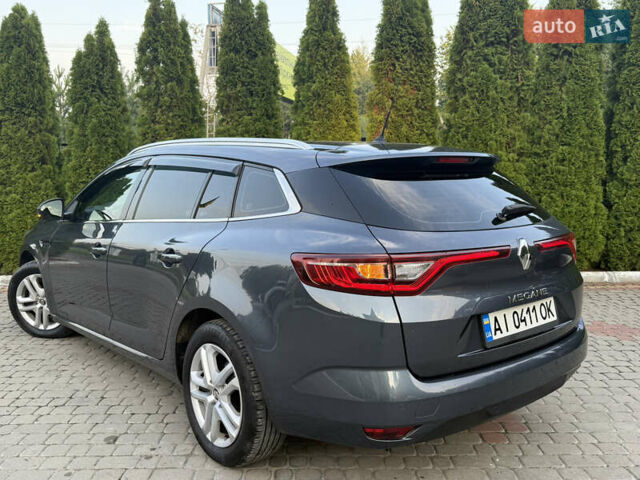 Серый Рено Меган, объемом двигателя 1.46 л и пробегом 194 тыс. км за 13399 $, фото 17 на Automoto.ua