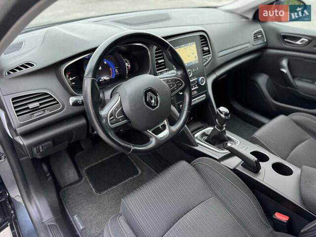 Серый Рено Меган, объемом двигателя 1.5 л и пробегом 178 тыс. км за 13900 $, фото 72 на Automoto.ua