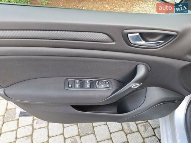 Серый Рено Меган, объемом двигателя 1.3 л и пробегом 188 тыс. км за 11990 $, фото 19 на Automoto.ua