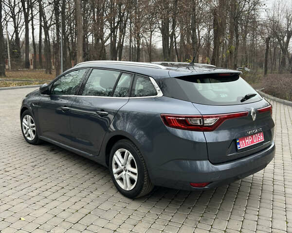 Серый Рено Меган, объемом двигателя 0 л и пробегом 174 тыс. км за 15100 $, фото 19 на Automoto.ua