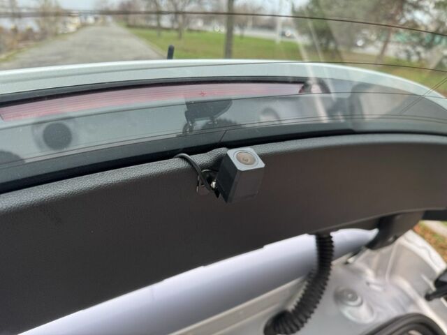 Серый Рено Меган, объемом двигателя 1.5 л и пробегом 165 тыс. км за 13800 $, фото 19 на Automoto.ua