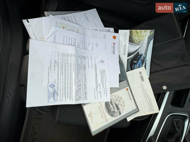 Серый Рено Меган, объемом двигателя 1.46 л и пробегом 194 тыс. км за 13399 $, фото 57 на Automoto.ua