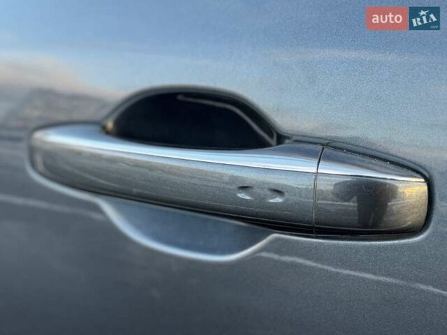 Сірий Рено Меган, об'ємом двигуна 1.46 л та пробігом 151 тис. км за 14300 $, фото 1 на Automoto.ua