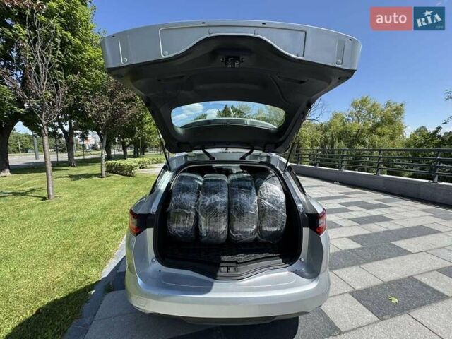 Серый Рено Меган, объемом двигателя 1.5 л и пробегом 163 тыс. км за 14000 $, фото 24 на Automoto.ua