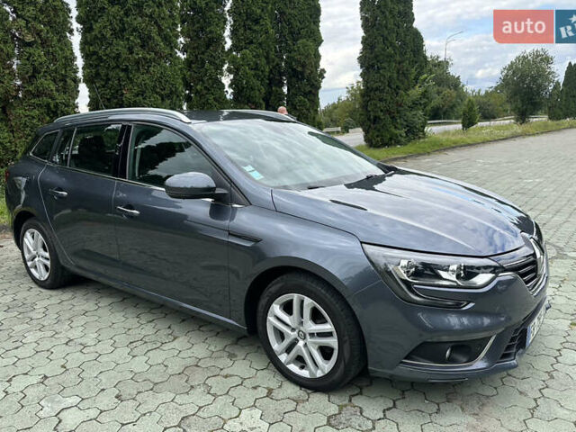 Серый Рено Меган, объемом двигателя 1.5 л и пробегом 230 тыс. км за 13300 $, фото 1 на Automoto.ua