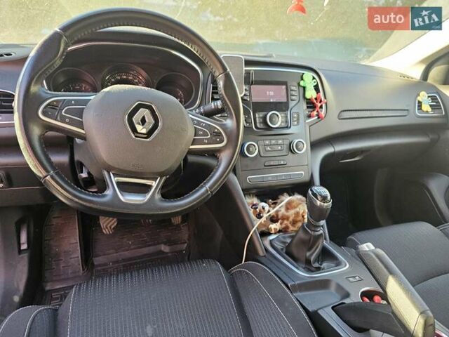 Сірий Рено Меган, об'ємом двигуна 1.46 л та пробігом 179 тис. км за 12500 $, фото 11 на Automoto.ua