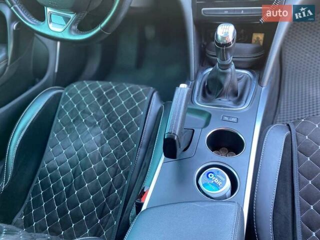 Сірий Рено Меган, об'ємом двигуна 1.46 л та пробігом 151 тис. км за 14300 $, фото 20 на Automoto.ua