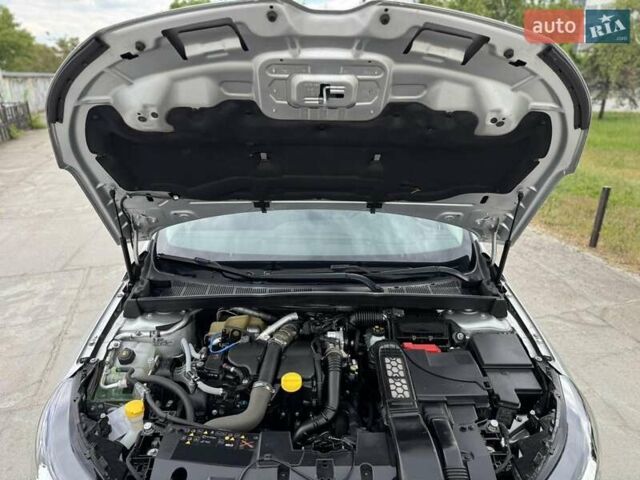 Серый Рено Меган, объемом двигателя 1.5 л и пробегом 163 тыс. км за 14000 $, фото 10 на Automoto.ua