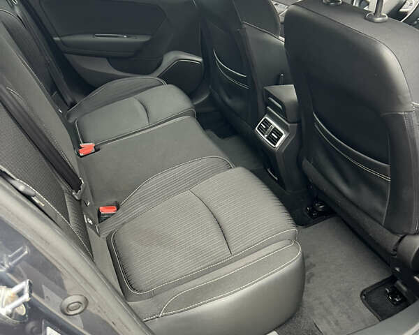 Серый Рено Меган, объемом двигателя 0 л и пробегом 174 тыс. км за 15100 $, фото 33 на Automoto.ua