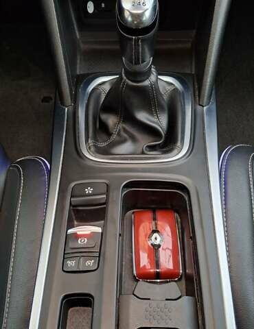 Рено Меган 2018 в Мукачеве на Automoto.ua Серый Рено Меган, объемом двигателя 1.6 л и пробегом 243 тыс. км за 15200 $, фото 22 на Automoto.ua