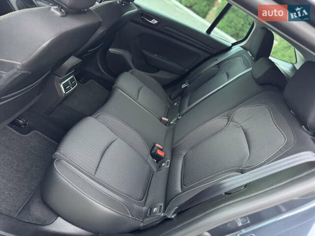 Серый Рено Меган, объемом двигателя 1.5 л и пробегом 178 тыс. км за 13900 $, фото 106 на Automoto.ua