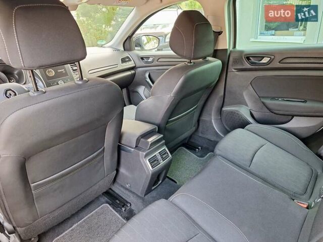 Серый Рено Меган, объемом двигателя 1.3 л и пробегом 188 тыс. км за 11990 $, фото 37 на Automoto.ua