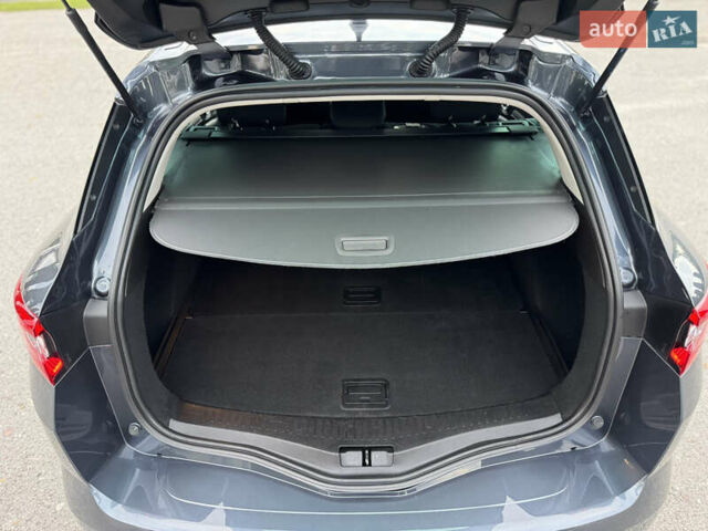 Серый Рено Меган, объемом двигателя 1.5 л и пробегом 178 тыс. км за 13900 $, фото 120 на Automoto.ua