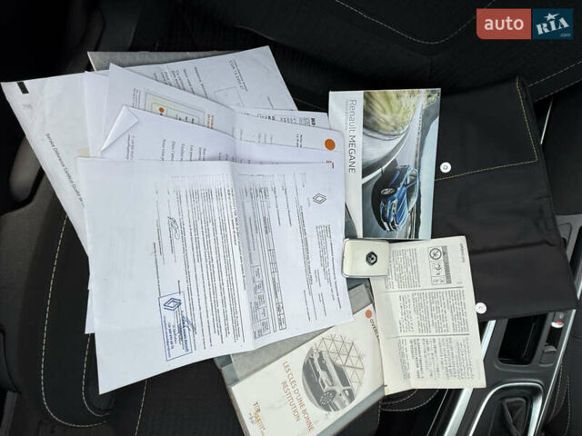 Серый Рено Меган, объемом двигателя 1.46 л и пробегом 194 тыс. км за 13399 $, фото 59 на Automoto.ua