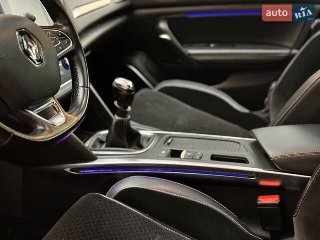 Серый Рено Меган, объемом двигателя 1.5 л и пробегом 183 тыс. км за 14200 $, фото 28 на Automoto.ua