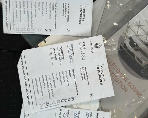 Серый Рено Меган, объемом двигателя 1.46 л и пробегом 194 тыс. км за 13399 $, фото 65 на Automoto.ua