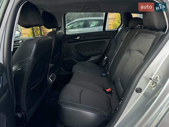 Серый Рено Меган, объемом двигателя 1.46 л и пробегом 188 тыс. км за 13999 $, фото 40 на Automoto.ua